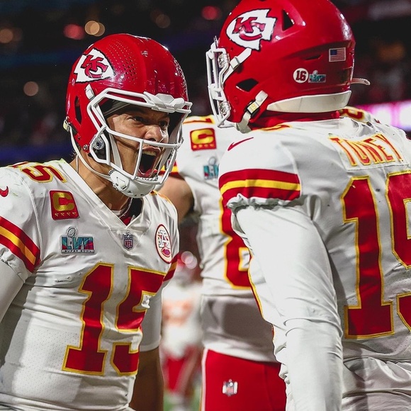 Custom chiefs Super Bowl shirts in all sizes! - Picture 11 of 12